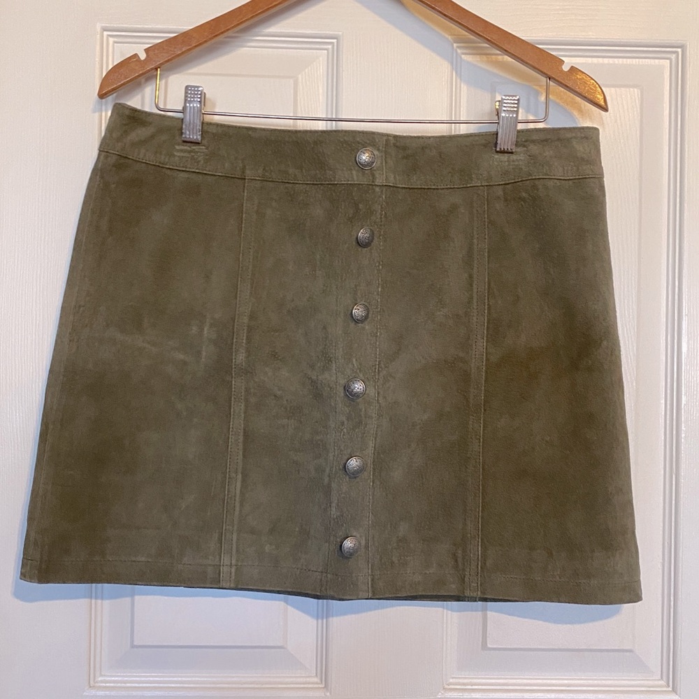 NWT 90’s Style GB Suede Button Down Mini Skirt